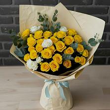 Букет цветов из:  Розы в Смирных