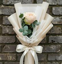 Букет цветов из:  Розы в Смирных