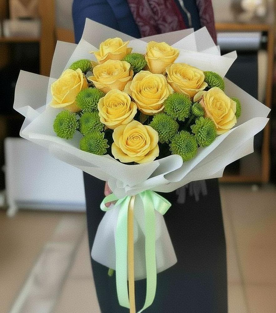 Букет цветов из: Хризантемы и Розы в Смирных