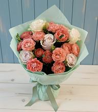 Букет цветов из:  Розы в Смирных