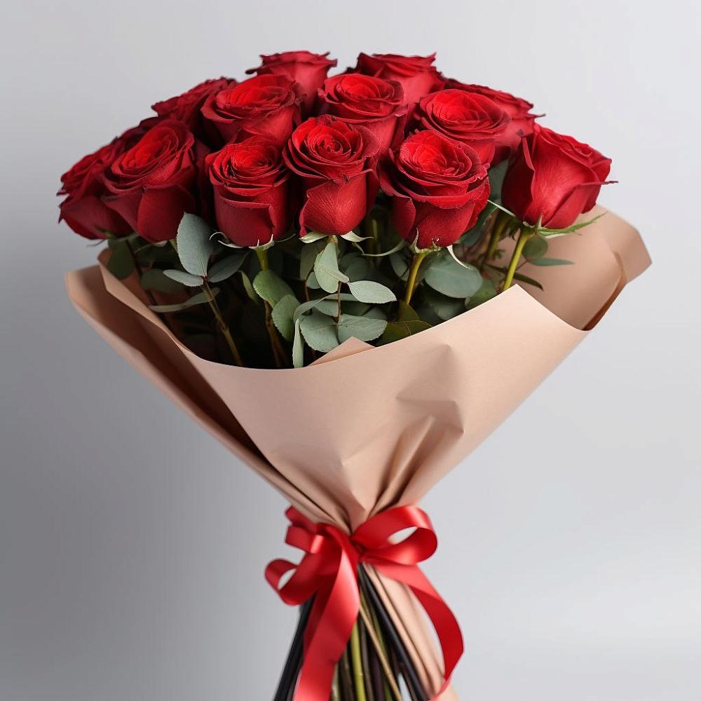 Букет 15 Красных роз Эдлесс Лав в Смирных