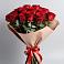 Букет 15 Красных роз Эдлесс Лав в Смирных
