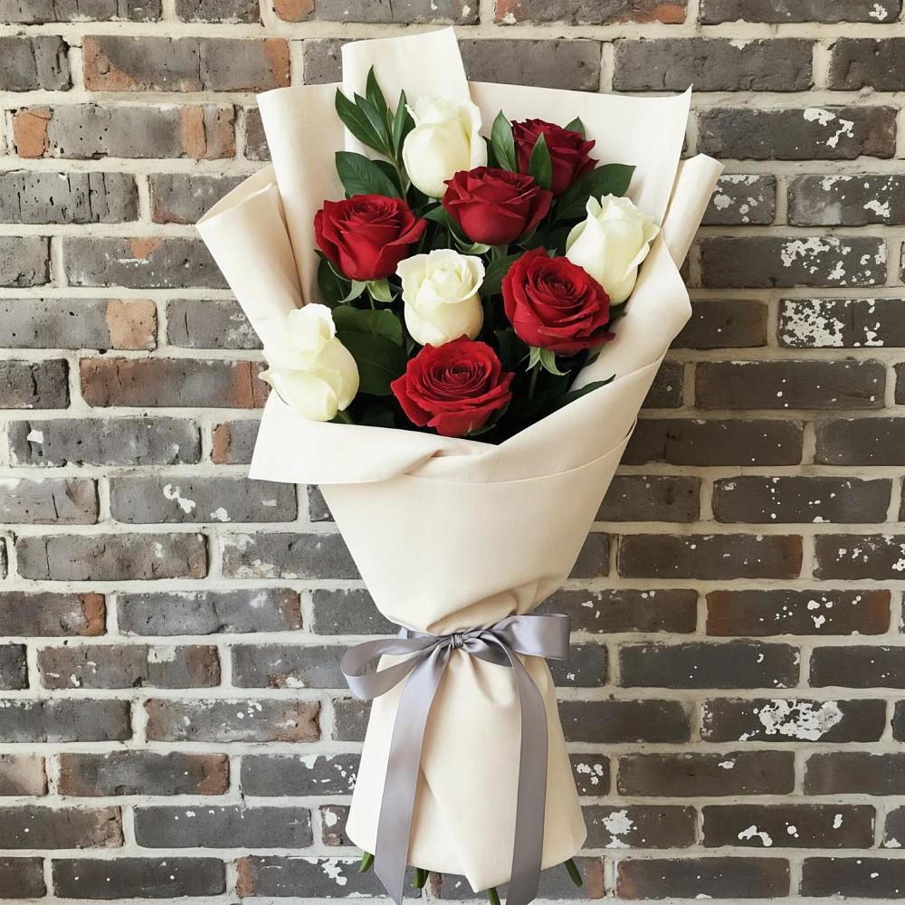 Букет цветов из: Розы в Смирных