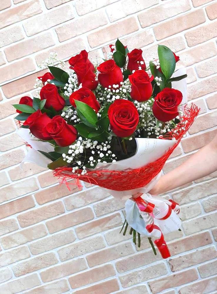 Букет цветов из: Розы в Смирных