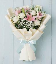 Букет цветов из:  Лилии в Смирных
