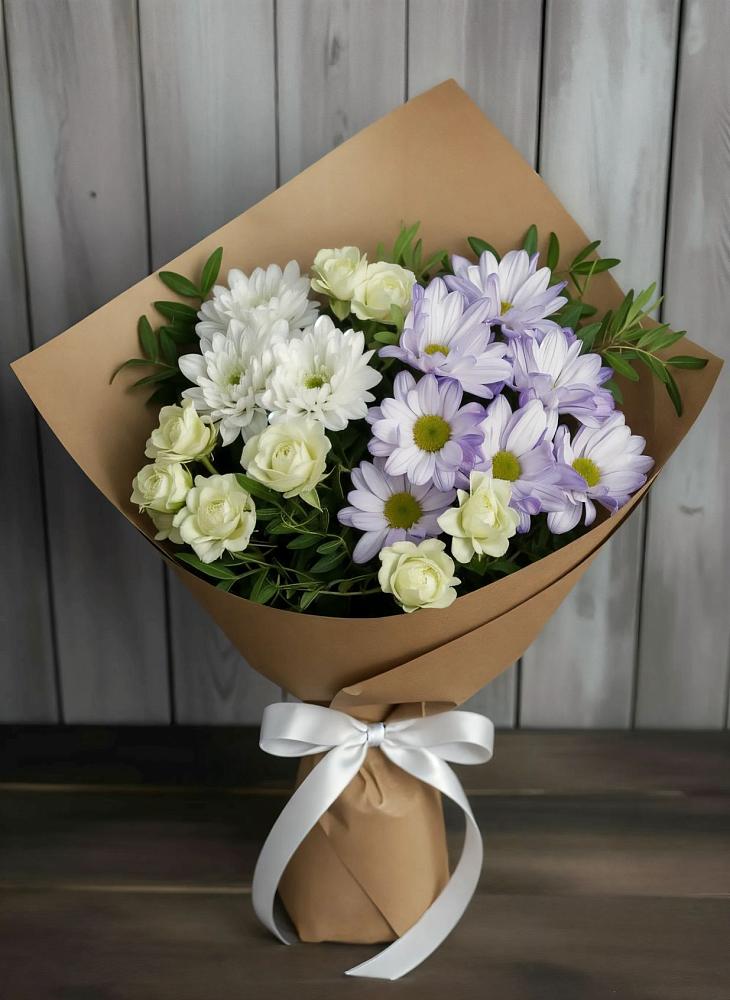 Букет цветов из: Хризантемы и Розы в Смирных